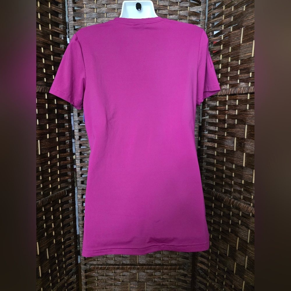 Gymshark Magenta Short Sleeve Crew Neck Tee BT - Picture 8 of 10